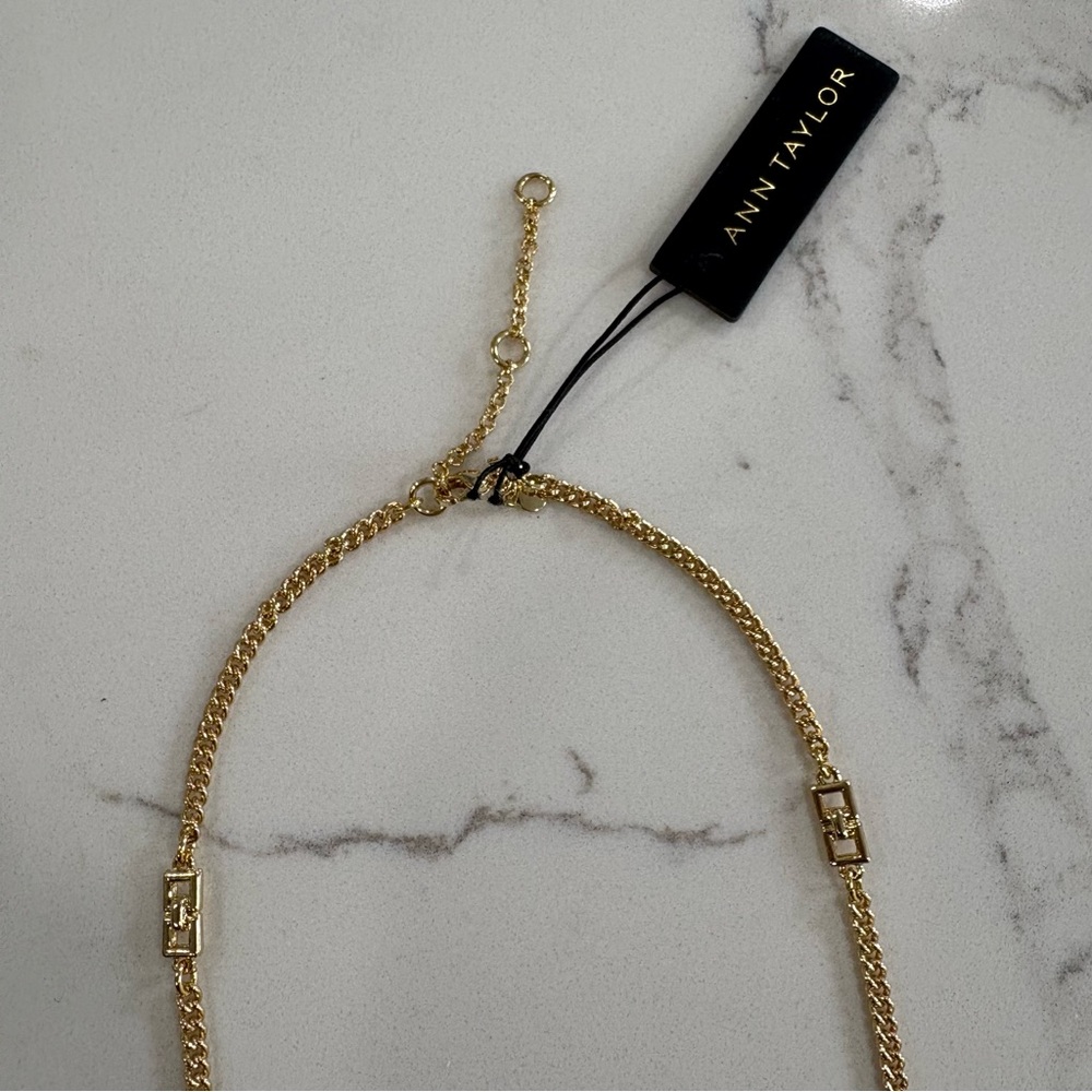 Ann Taylor Gold Chain Necklace with Link Accents - Picture 5 of 7